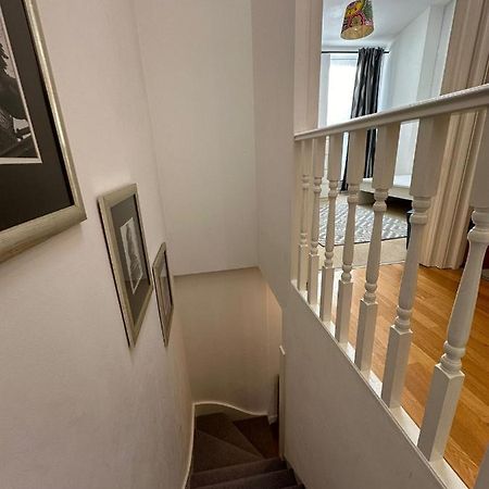 Two Br Flat 5 Mins Walk From London Eye G96 Apartment Exterior foto